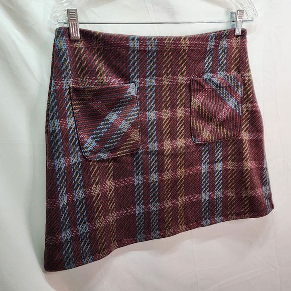 Gilli Plaid Mini Skirt - Red and Blue - Picture 7 of 9